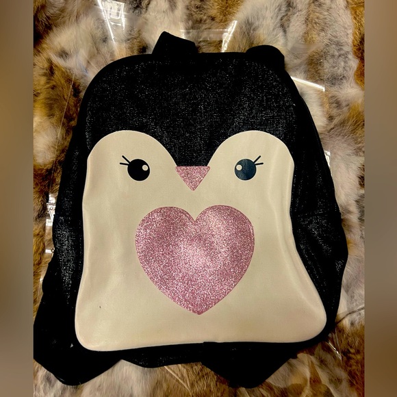 NWOT GUESS sparkling Penguin Backpack! Pink - Picture 2 of 7